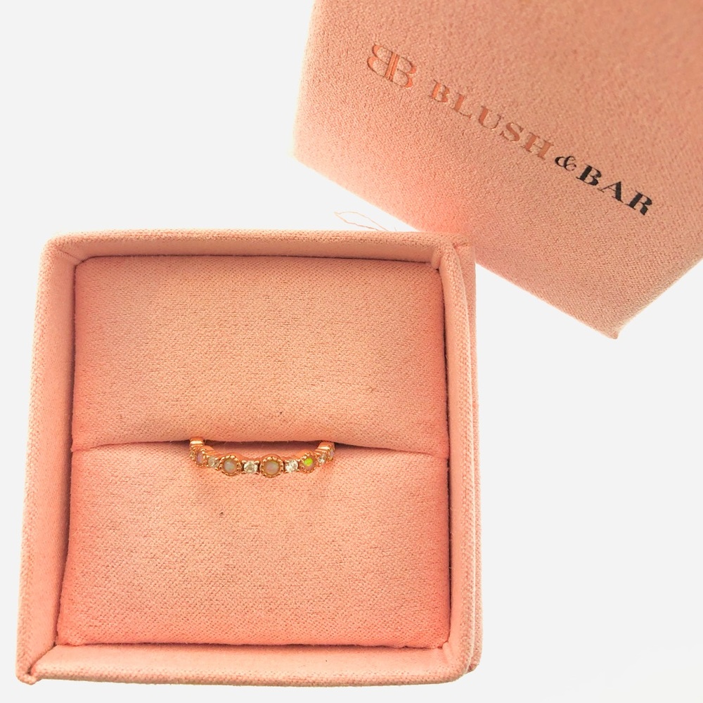 Women’s Blush & Bar Rose Gold Debra Dots Opal Ring